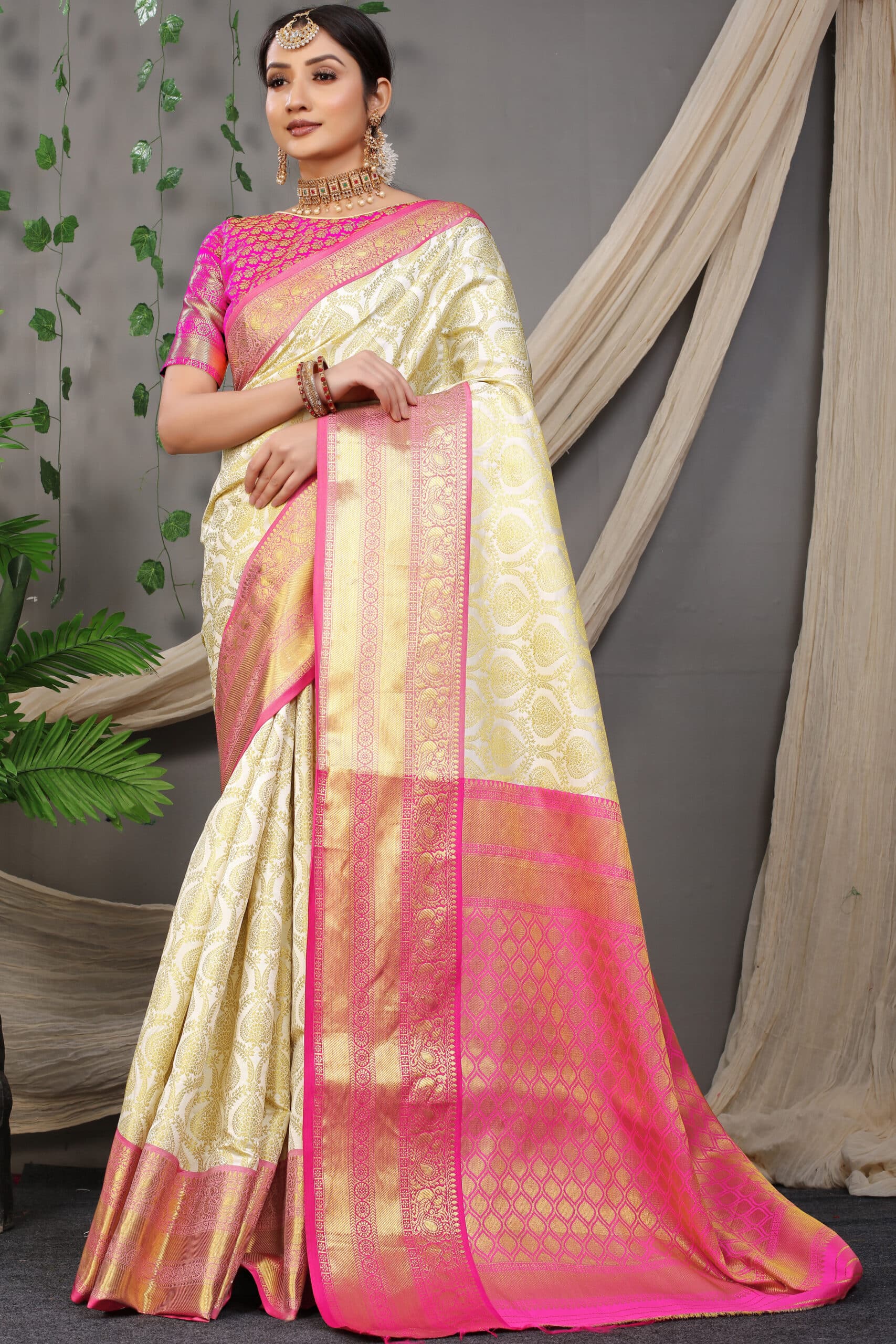 banarasi saree, silk saree, haldi saree, bridal saree